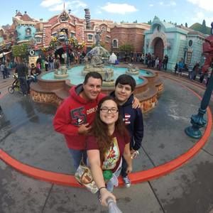 Meet your Posher, Chris